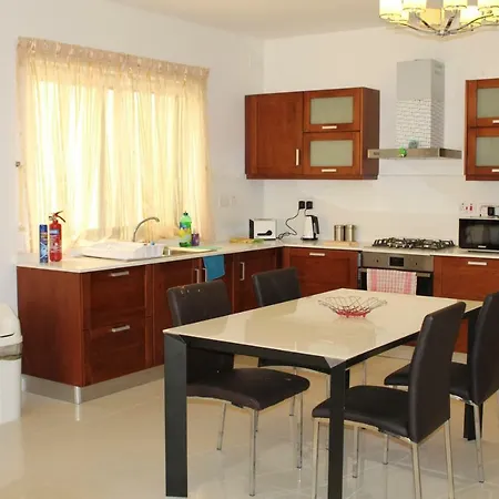 Homestay Aurora Mellieha